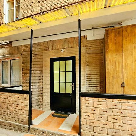 Apartment In The Old District تبليسي المظهر الخارجي الصورة