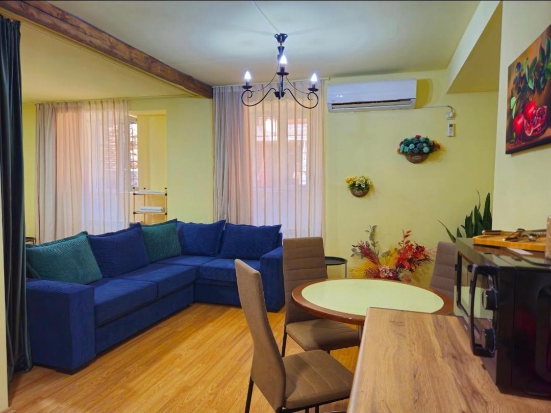 Apartment In The Old District تبليسي المظهر الخارجي الصورة