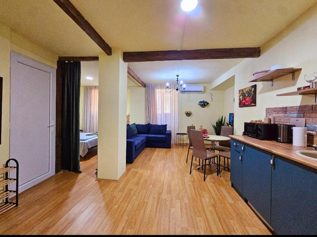 Apartment In The Old District تبليسي المظهر الخارجي الصورة