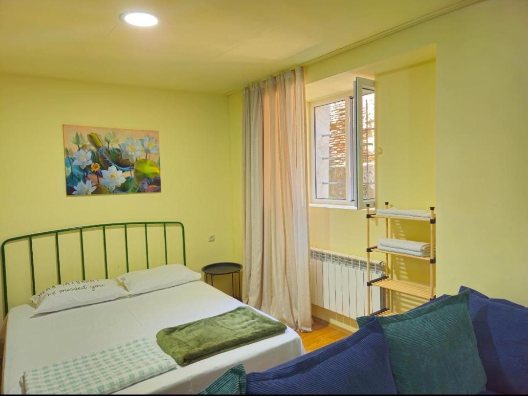 Apartment In The Old District تبليسي المظهر الخارجي الصورة