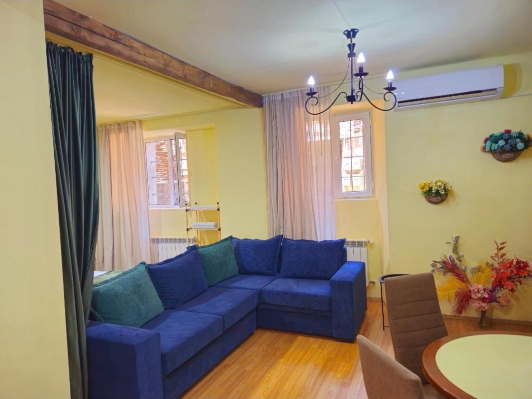 Apartment In The Old District تبليسي المظهر الخارجي الصورة